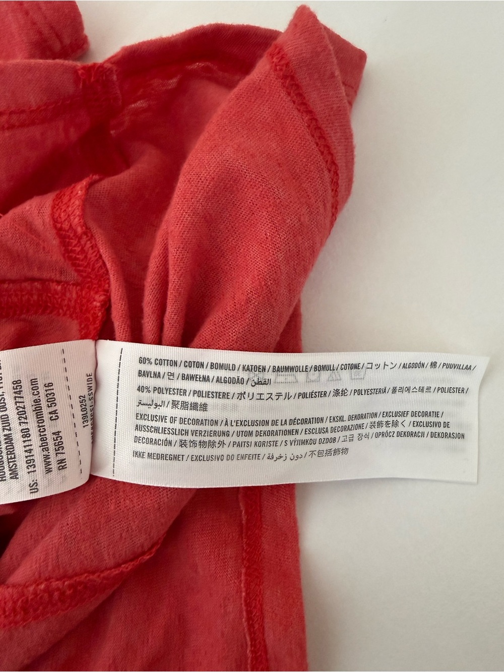 Abercrombie & Fitch Red Knot Front Tee Scoop Neck Cropped Summer Medium Women’s - Picture 9 of 10